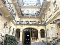 Eladó téglalakás, VI. kerületben 76 M Ft, 2+1 szobás