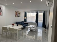 Kiadó téglalakás, albérlet, Pécsett 330 E Ft / hó, 3 szobás