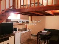 Eladó téglalakás, Siófokon 160 M Ft, 10 szobás