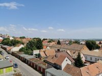 Eladó panellakás, Pécsett 58.9 M Ft, 2 szobás