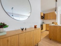 Eladó téglalakás, III. kerületben 122.9 M Ft, 2 szobás