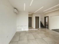 Eladó családi ház, Gyenesdiáson 139 M Ft, 4+1 szobás