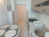 Kiadó téglalakás, albérlet, Pécsett, Nagy Lajos király útján