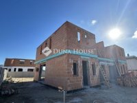 Eladó ikerház, XVIII. kerületben 149.9 M Ft, 5 szobás