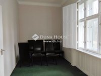 Eladó családi ház, Hódmezővásárhelyen 250 M Ft, 5 szobás
