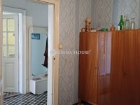 Eladó családi ház, Pécsett 39 M Ft, 3 szobás