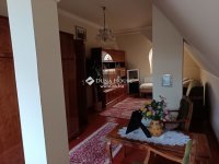 Eladó családi ház, Szegeden 92 M Ft, 5 szobás