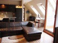 Kiadó téglalakás, albérlet, Pécsett 270 E Ft / hó, 3 szobás