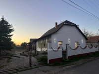 Eladó családi ház, Tápiószelén 48.9 M Ft, 2 szobás
