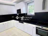 Eladó családi ház, Csévharaszton 175 M Ft, 6 szobás