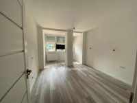 Eladó téglalakás, III. kerületben 114.9 M Ft, 3 szobás