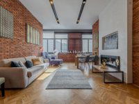 Eladó téglalakás, V. kerületben 148 M Ft, 2 szobás