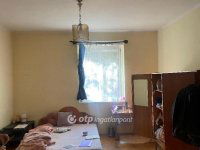 Eladó téglalakás, Veszprémben 57.9 M Ft, 3 szobás