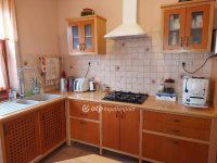 Eladó családi ház, Szajkon 98 M Ft, 2+2 szobás