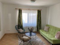 Kiadó téglalakás, albérlet, Pécsett, Antal utcában, 1+1 szobás