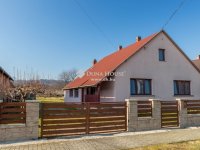 Eladó családi ház, Zalacsányon 79.9 M Ft, 4 szobás