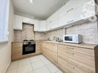 Kiadó panellakás, albérlet, Kecskeméten 200 E Ft / hó, 3 szobás