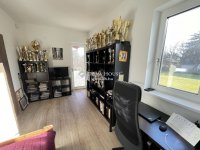 Eladó családi ház, Nagykovácsiban 244.9 M Ft, 4 szobás