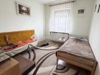 Eladó családi ház, Kozármislenyen 129.9 M Ft, 7 szobás