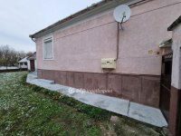 Eladó családi ház, Somlószőlősön 23.9 M Ft, 2 szobás