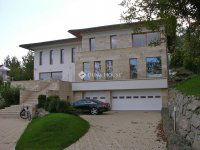 Eladó családi ház, III. kerületben 819.15 M Ft, 7 szobás