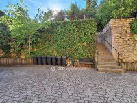 Eladó téglalakás, Veszprémben 99.99 M Ft, 4 szobás