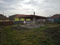 Eladó családi ház, Véménden 54.9 M Ft, 5 szobás