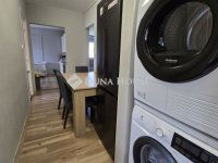 Eladó panellakás, Pécsett 57.9 M Ft, 4 szobás