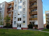 Eladó panellakás, Hatvanban 52 M Ft, 3 szobás