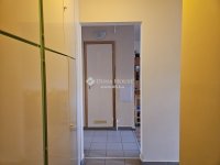 Eladó panellakás, Pécsett 41.9 M Ft, 2 szobás