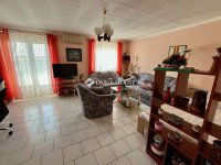 Eladó téglalakás, Szegeden 63.9 M Ft, 2 szobás