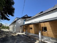 Eladó téglalakás, Vecsésen 75 M Ft, 2 szobás