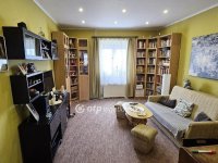 Eladó téglalakás, Dunaújvárosban 67 M Ft, 5 szobás