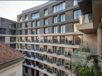 Eladó téglalakás, V. kerületben 205 M Ft, 1 szobás