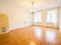 Eladó téglalakás, VIII. kerületben 110 M Ft, 2 szobás