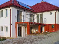 Eladó családi ház, Válon 104.9 M Ft, 5 szobás