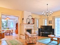 Eladó családi ház, Telkin 560 M Ft, 8 szobás