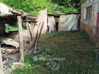 Eladó családi ház, Pécsett 11 M Ft, 3 szobás