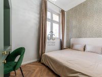 Eladó téglalakás, VI. kerületben 185 M Ft, 4 szobás