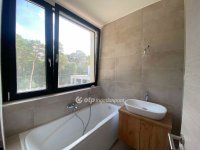 Eladó nyaraló, Balatonfenyvesen 124.5 M Ft, 3 szobás