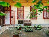 Eladó téglalakás, VI. kerületben 67.5 M Ft, 2 szobás