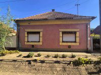 Eladó családi ház, Kunszálláson 28 M Ft, 3 szobás