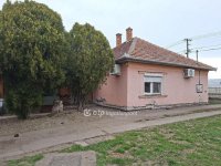 Eladó családi ház, Abonyban 35 M Ft, 3 szobás
