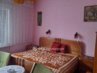 Eladó családi ház, Szegeden 78 M Ft, 3 szobás