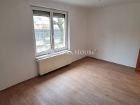 Eladó családi ház, Budaörsön 180 M Ft, 5 szobás