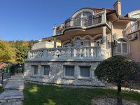 Kiadó ikerház, albérlet