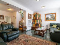 Eladó családi ház, Pécsett 149.9 M Ft, 5 szobás