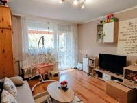 Eladó panellakás, Kecskeméten 49.9 M Ft, 3 szobás