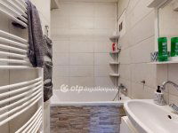 Eladó téglalakás, Tiszaújvárosban 33.5 M Ft, 2 szobás