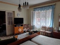 Eladó családi ház, Solton 24.99 M Ft, 2+1 szobás